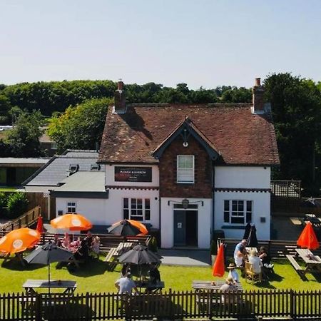The Plough And Harrow Tilmanstone Otel Deal Dış mekan fotoğraf